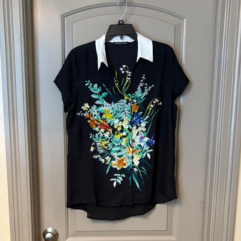 Floral Black Blouse with White Collar